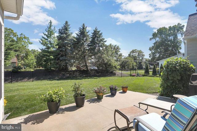 13 SPRINGDALE WAY, Mechanicsburg, PA 17050