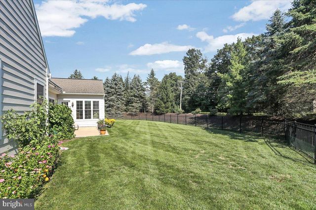 13 SPRINGDALE WAY, Mechanicsburg, PA 17050