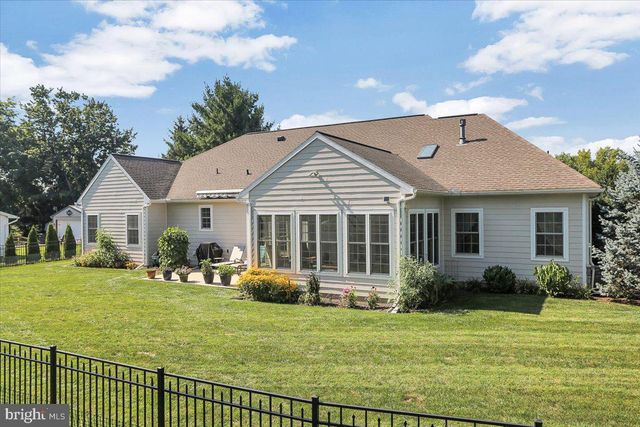 13 SPRINGDALE WAY, Mechanicsburg, PA 17050