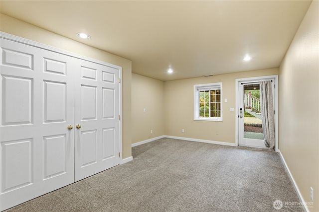 22525 141st Avenue SE, Kent, WA 98042