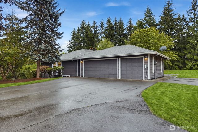 22525 141st Avenue SE, Kent, WA 98042