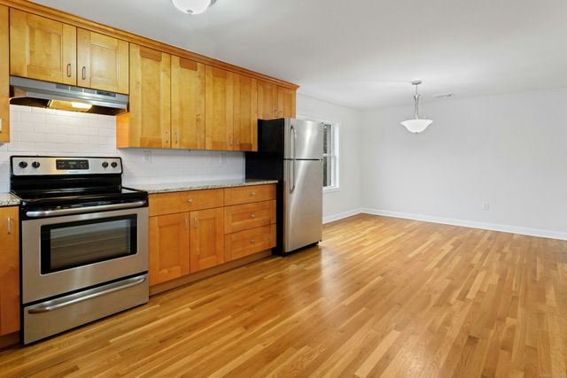 119 Forest Street, New Canaan, CT 06840