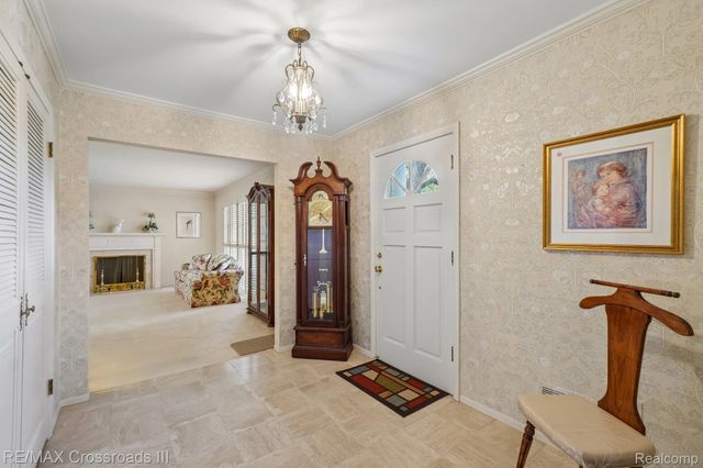 4142 Waterwheel Lane, Bloomfield Hills, MI 48302