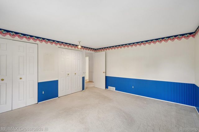 4142 Waterwheel Lane, Bloomfield Hills, MI 48302