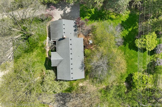 4142 Waterwheel Lane, Bloomfield Hills, MI 48302