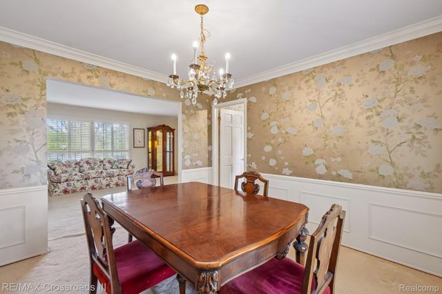 4142 Waterwheel Lane, Bloomfield Hills, MI 48302