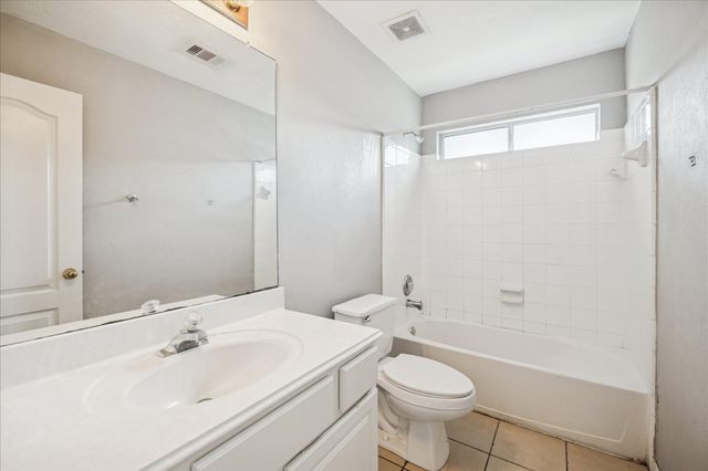 17610 Forest Haven Trail, Tomball, TX 77375