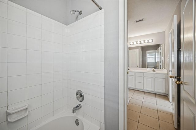 17610 Forest Haven Trail, Tomball, TX 77375