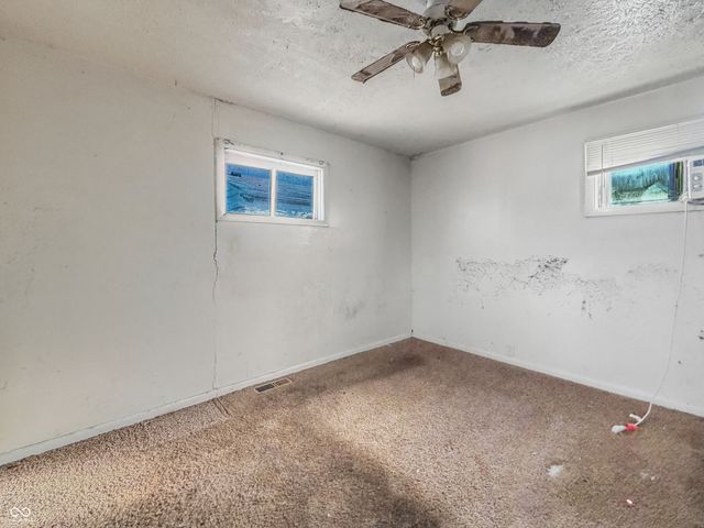 2105 Walker Avenue, Indianapolis, IN 46203