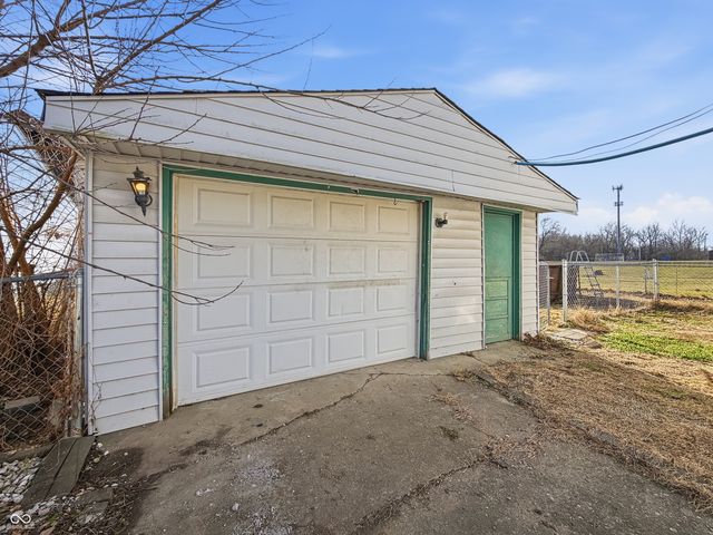 2105 Walker Avenue, Indianapolis, IN 46203