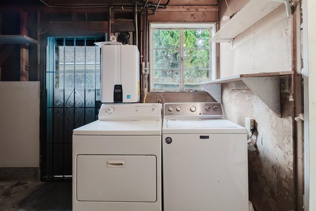 2560 Wright St, Sacramento, CA 95821