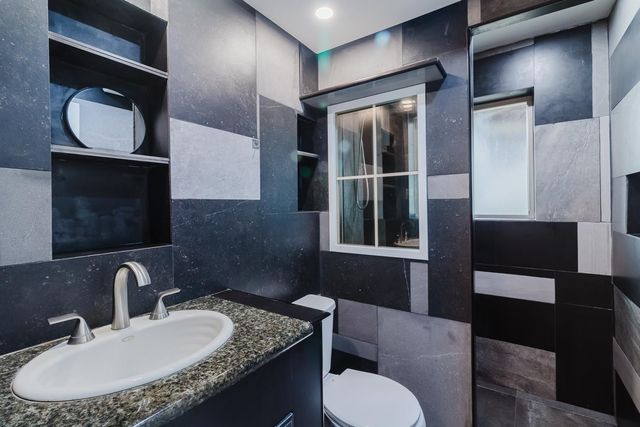 2560 Wright St, Sacramento, CA 95821