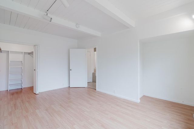 2560 Wright St, Sacramento, CA 95821