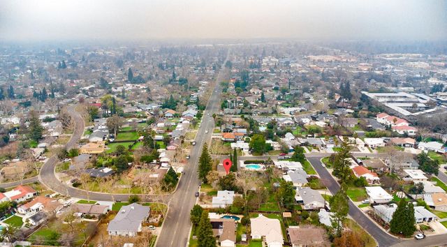 2560 Wright St, Sacramento, CA 95821