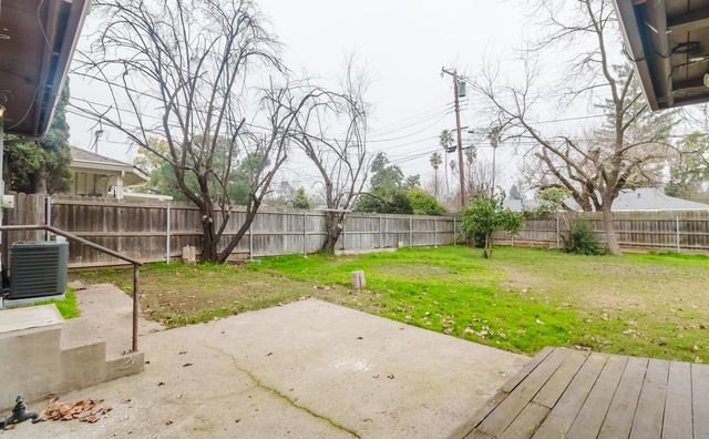 2560 Wright St, Sacramento, CA 95821