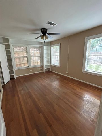 6614 Weslayan Street, West University Place, TX 77005