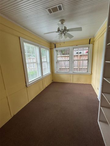 6614 Weslayan Street, West University Place, TX 77005