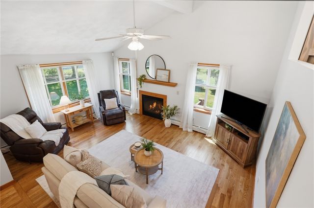 401 Gondola Avenue, Jamestown, RI 02835