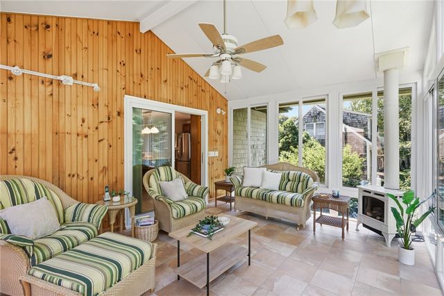 401 Gondola Avenue, Jamestown, RI 02835