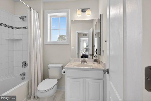 26227 SUMMERSET BLVD, Millville, DE 19967