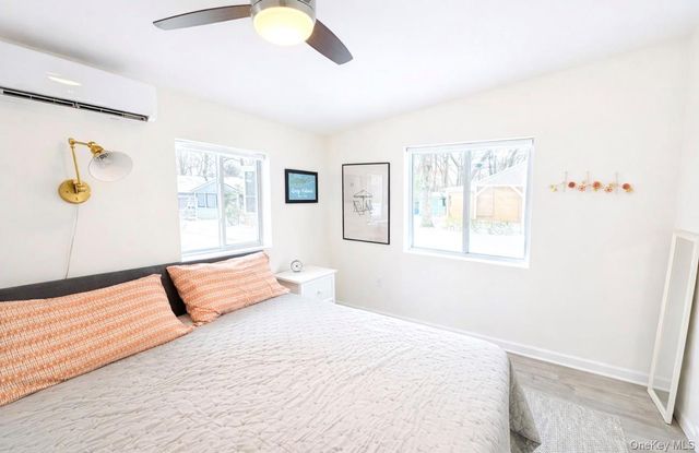 24 Anchor Path, Baiting Hollow, NY 11933