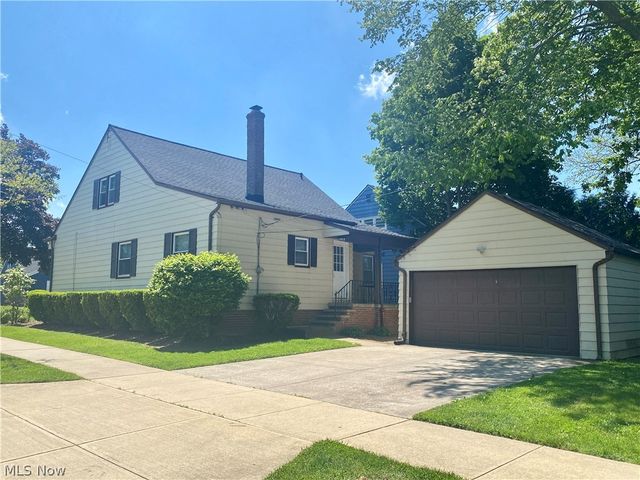 24217 Woodway Road, Beachwood, OH 44122