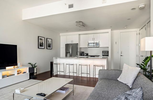 301 West Ave 1002, Austin, TX 78701