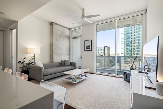 301 West Ave 1002, Austin, TX 78701