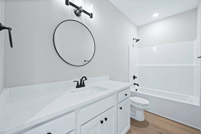 12819 E Willowgreen St, Wichita, KS 67230