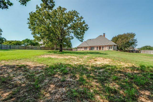 104 Tananger Springs Drive, Denison, TX 75021