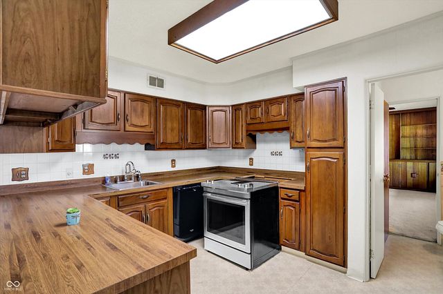 6440 Lawrence Drive, Indianapolis, IN 46226