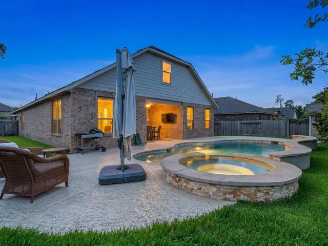 14027 Routt Forest Trail, Conroe, TX 77384