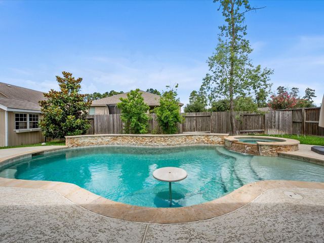 14027 Routt Forest Trail, Conroe, TX 77384