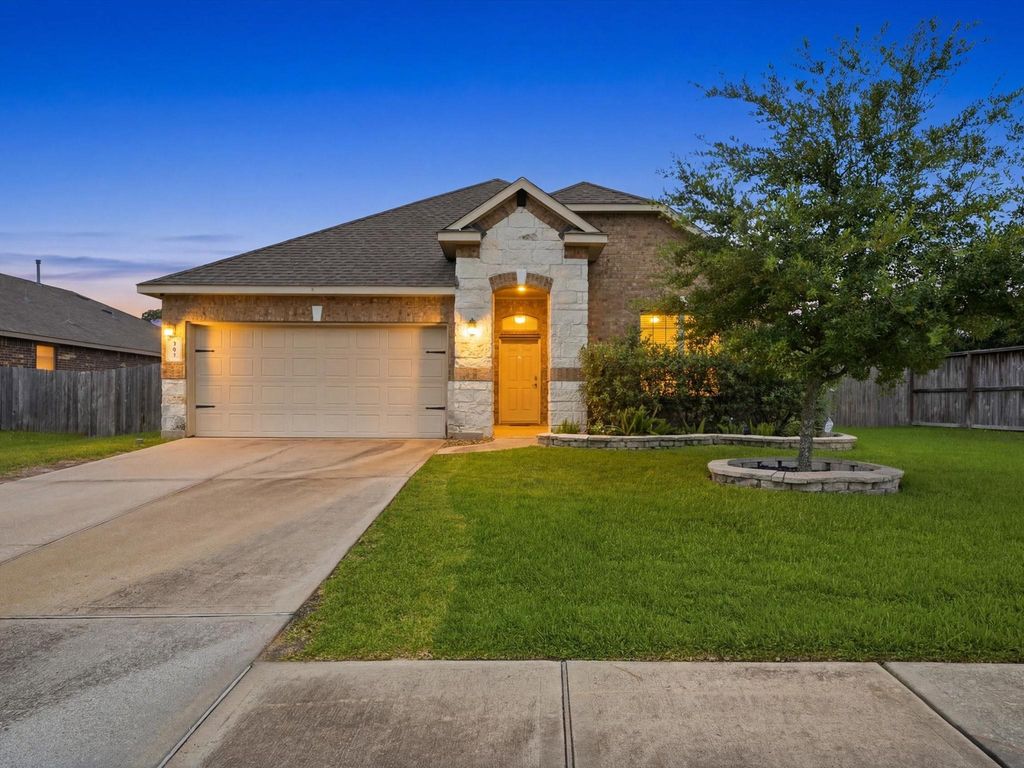 14027 Routt Forest Trail, Conroe, TX 77384