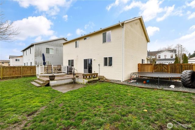 64 SW Festival Court, Oak Harbor, WA 98277