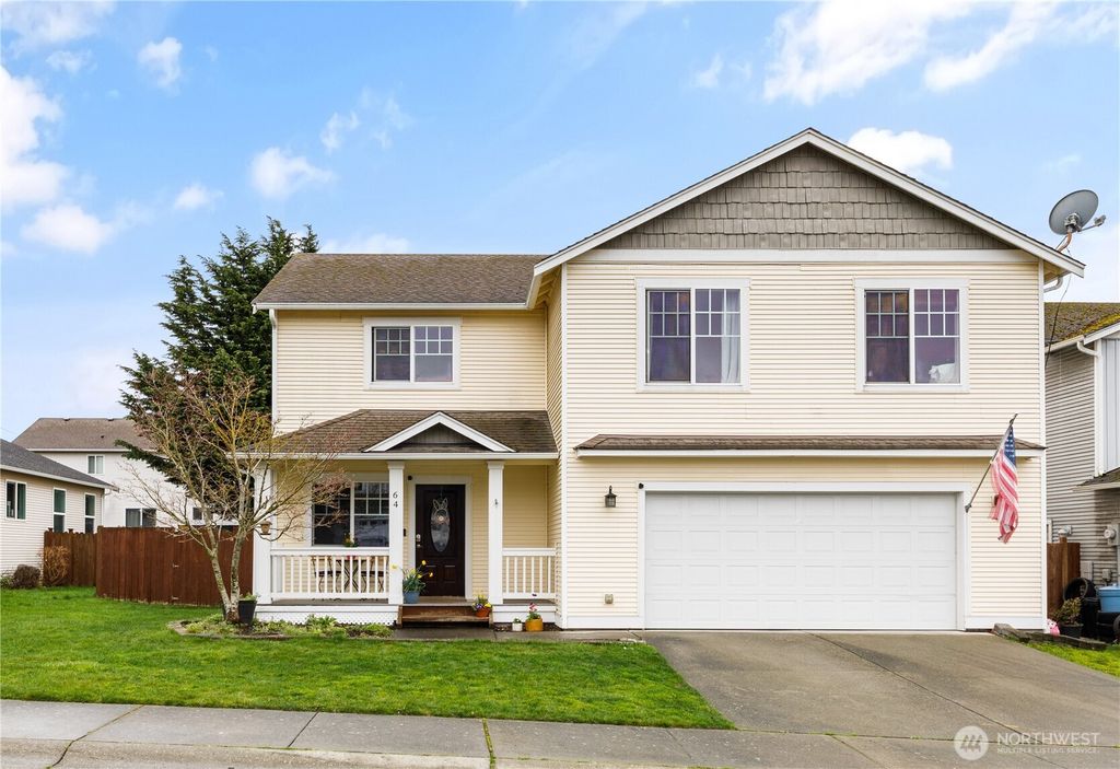 64 SW Festival Court, Oak Harbor, WA 98277