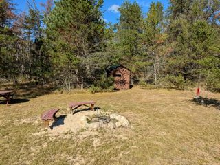 00 28th Street, White Cloud, MI 49349