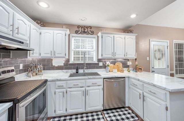 1558 WALKER FIELD RD, Munford, TN 38058