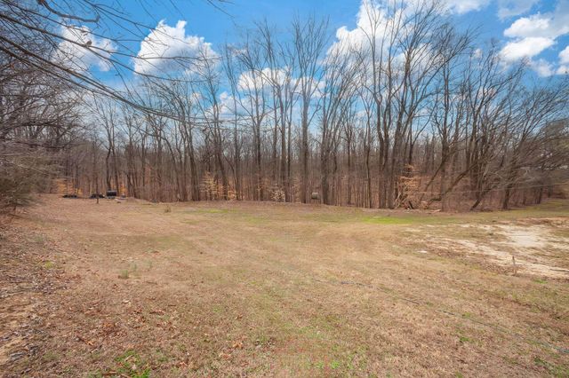 1558 WALKER FIELD RD, Munford, TN 38058