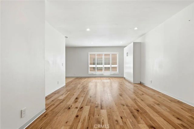 1735 N Fuller Ave 330, Los Angeles, CA 90046