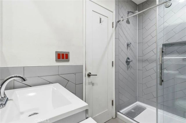1735 N Fuller Ave 330, Los Angeles, CA 90046