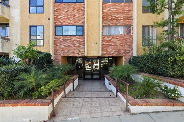 1735 N Fuller Ave 330, Los Angeles, CA 90046