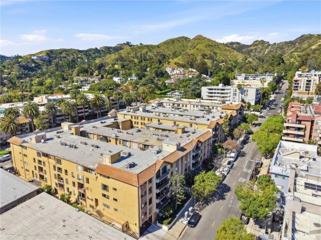 1735 N Fuller Ave 330, Los Angeles, CA 90046