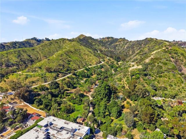 1735 N Fuller Ave 330, Los Angeles, CA 90046