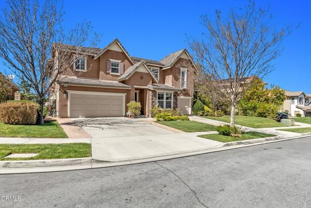 821 Somera Court, Simi Valley, CA 93065