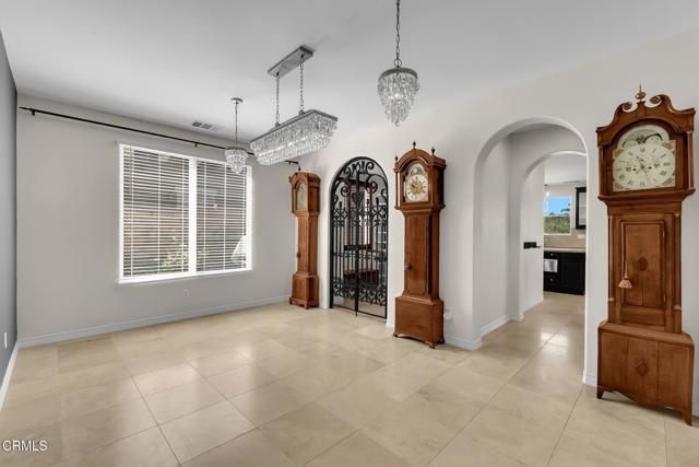 821 Somera Court, Simi Valley, CA 93065