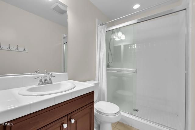 821 Somera Court, Simi Valley, CA 93065