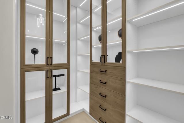 821 Somera Court, Simi Valley, CA 93065