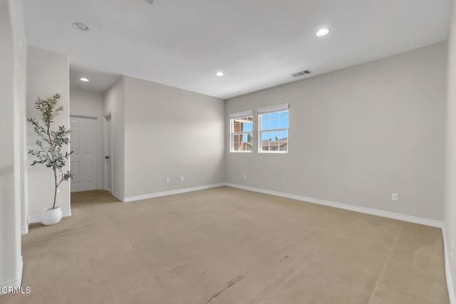 821 Somera Court, Simi Valley, CA 93065