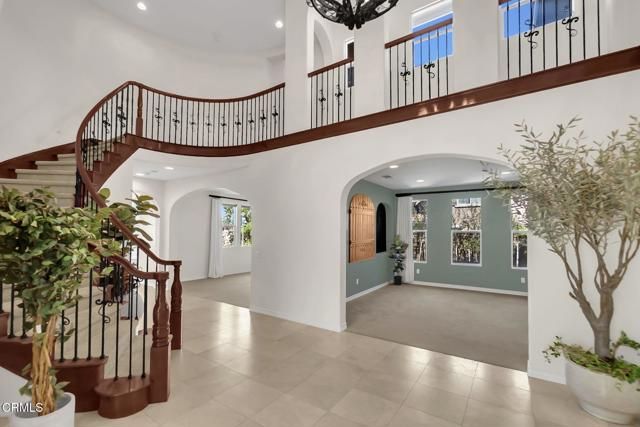 821 Somera Court, Simi Valley, CA 93065